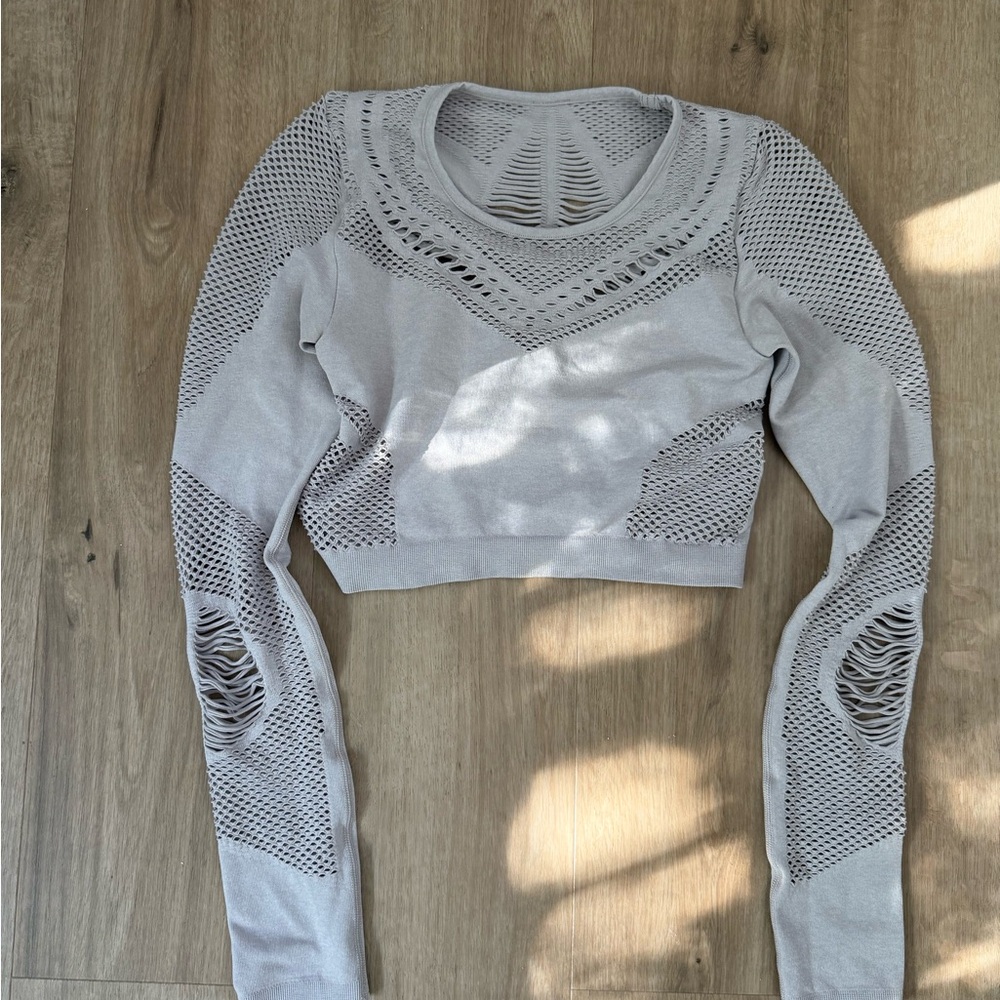 Alo Yoga Stylish lavender Mesh Women's Top